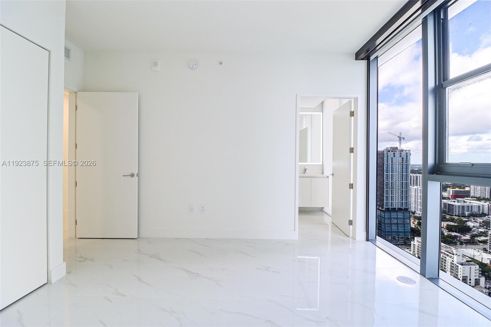 700 NE 24 st # 4201, Miami FL 33137 — 48