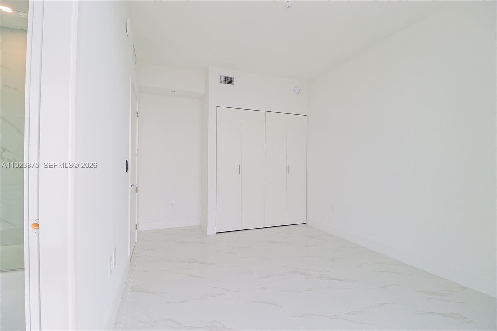 700 NE 24 st # 4201, Miami FL 33137 — 64