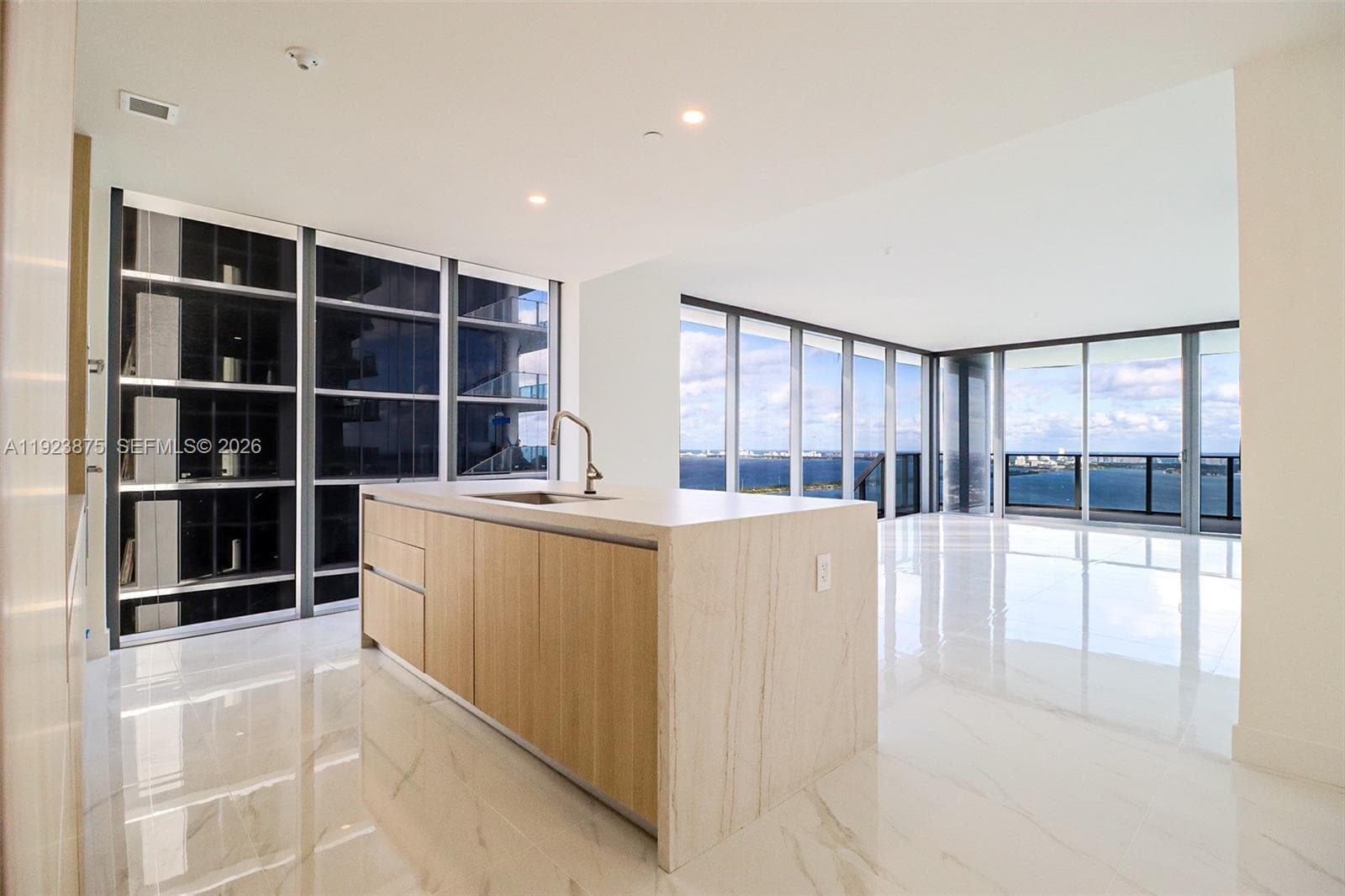 700 NE 24 st # 4201, Miami FL 33137 — 4