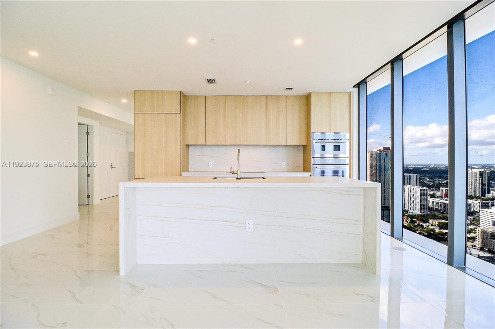 700 NE 24 st # 4201, Miami FL 33137 — 8