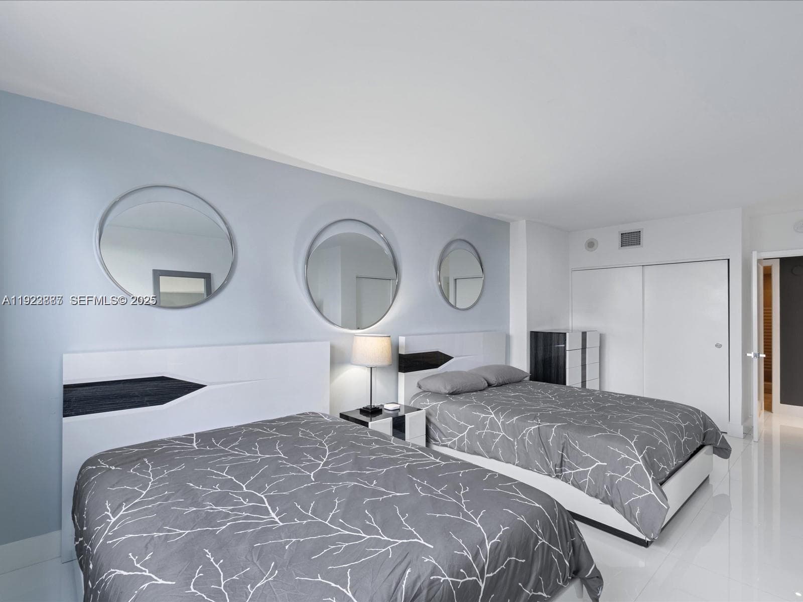 19370 E Collins Ave # 627, Sunny Isles Beach FL 33160 — 11