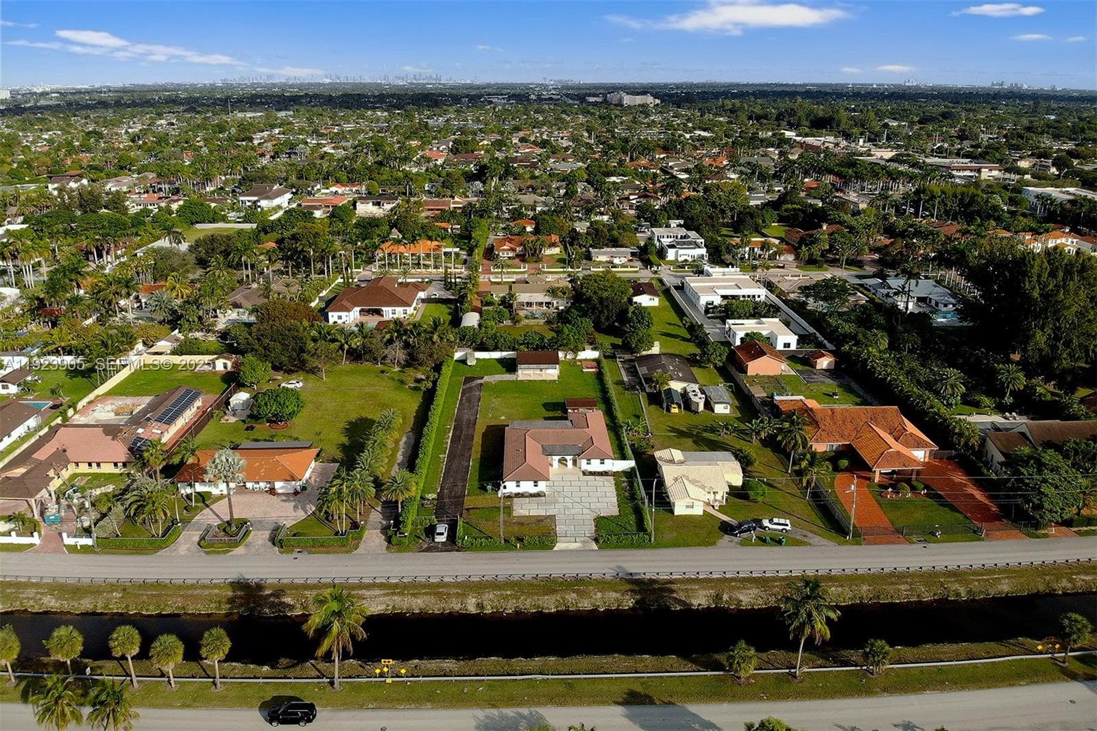3801 SW 132nd Ave, Miami FL 33175 — 54