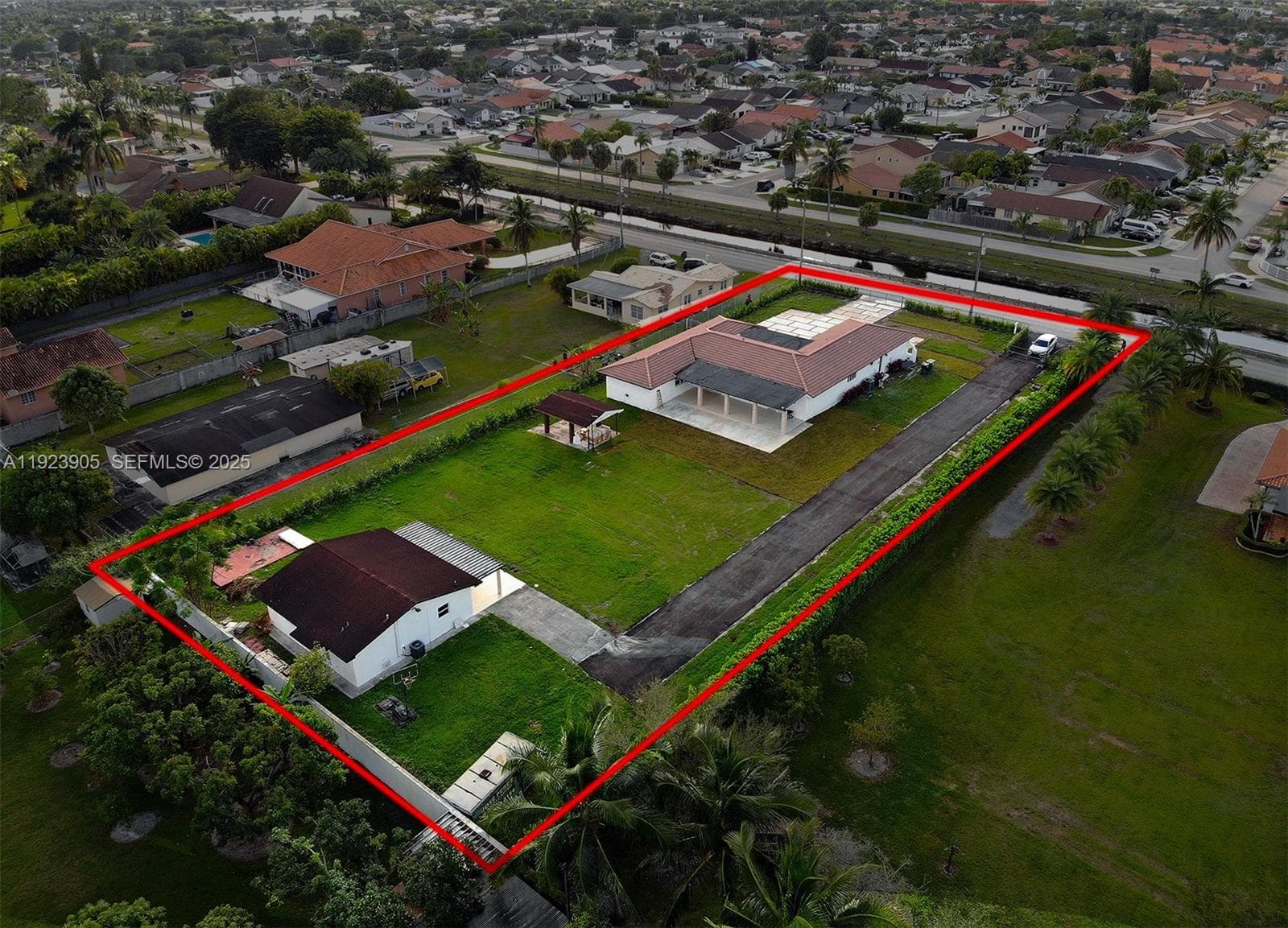 3801 SW 132nd Ave, Miami FL 33175 — 50