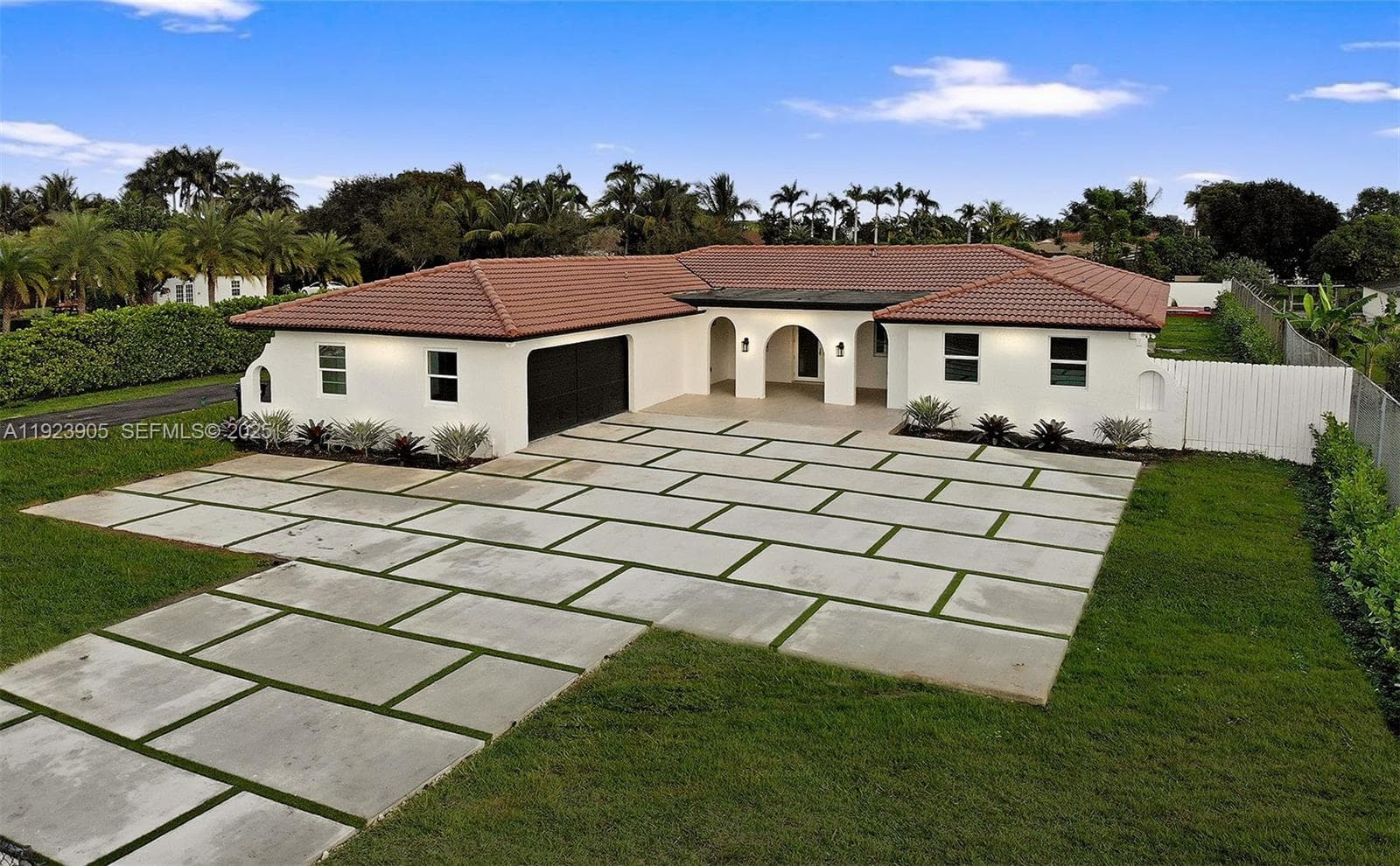 3801 SW 132nd Ave, Miami FL 33175 — 44