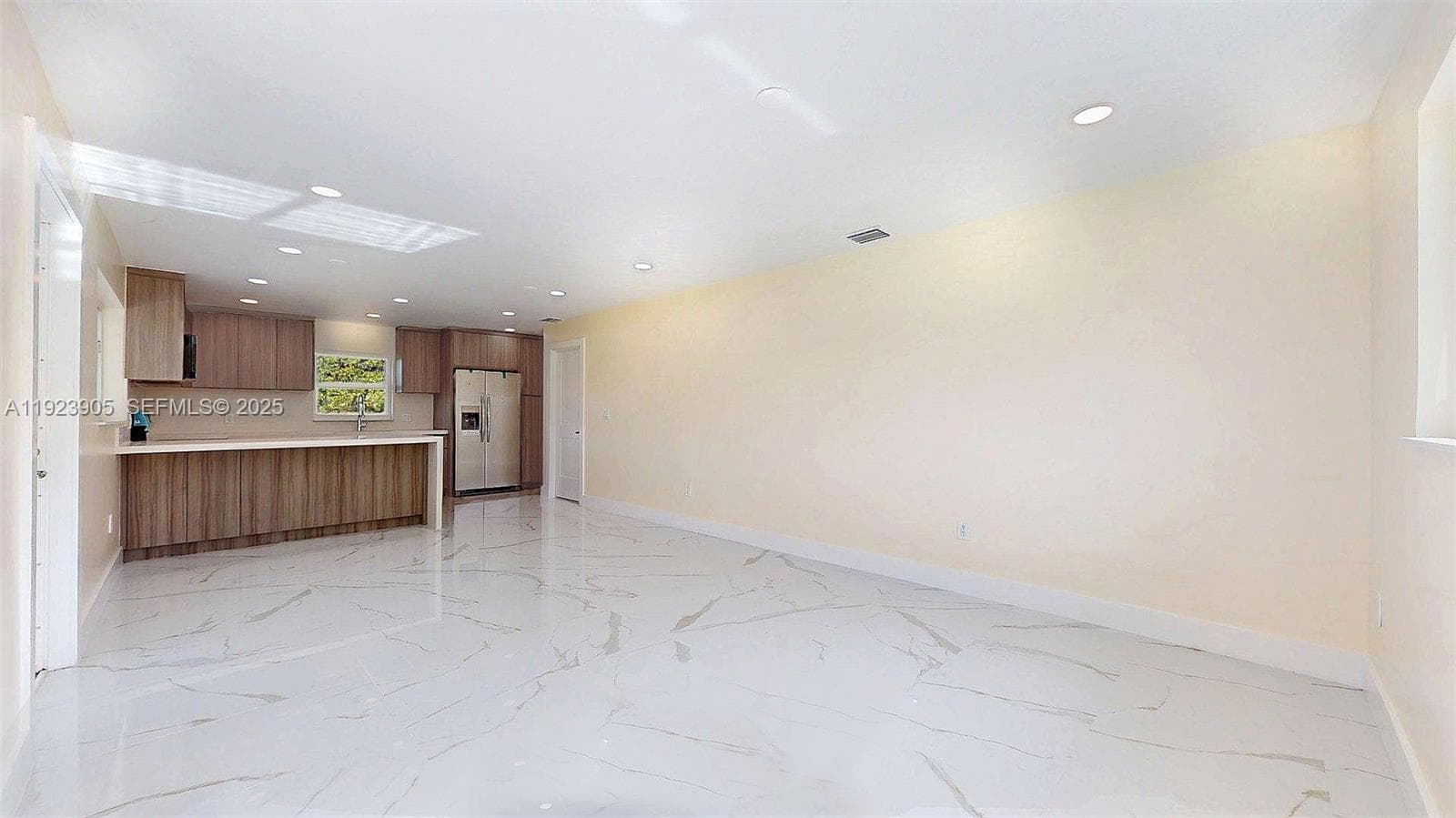 3801 SW 132nd Ave, Miami FL 33175 — 35