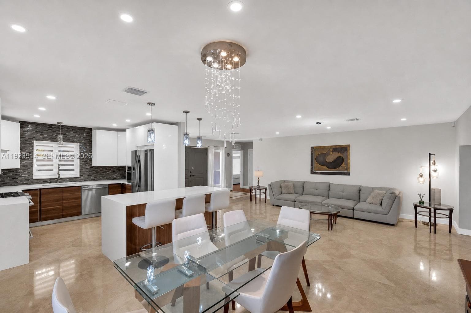 461 NE 115th St, Miami FL 33161 — 14
