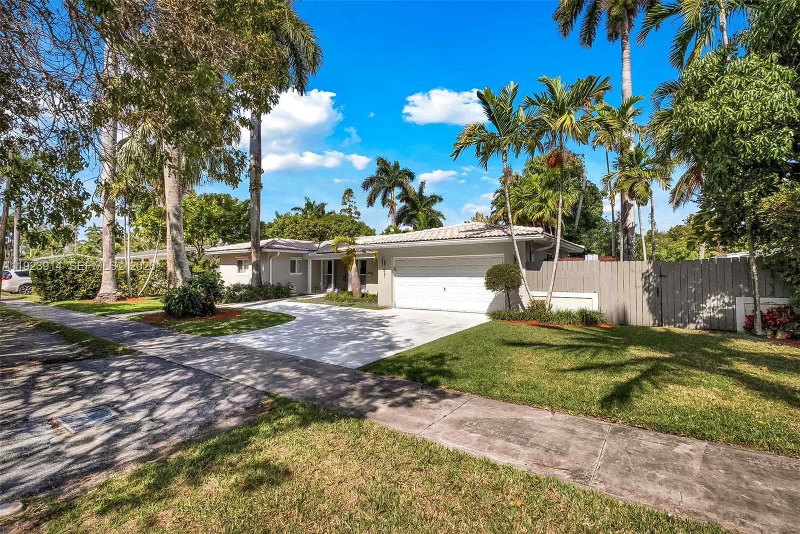 461 NE 115th St, Miami FL 33161 — 8