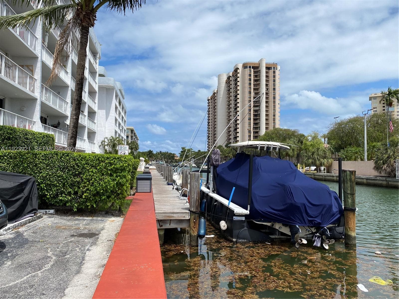 1650 NE 115th St # 405, Miami FL 33181 — 27