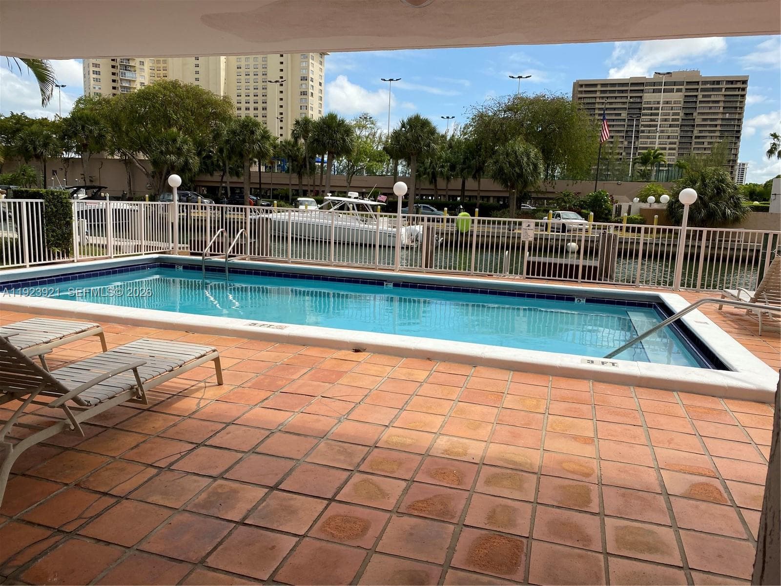 1650 NE 115th St # 405, Miami FL 33181 — 7