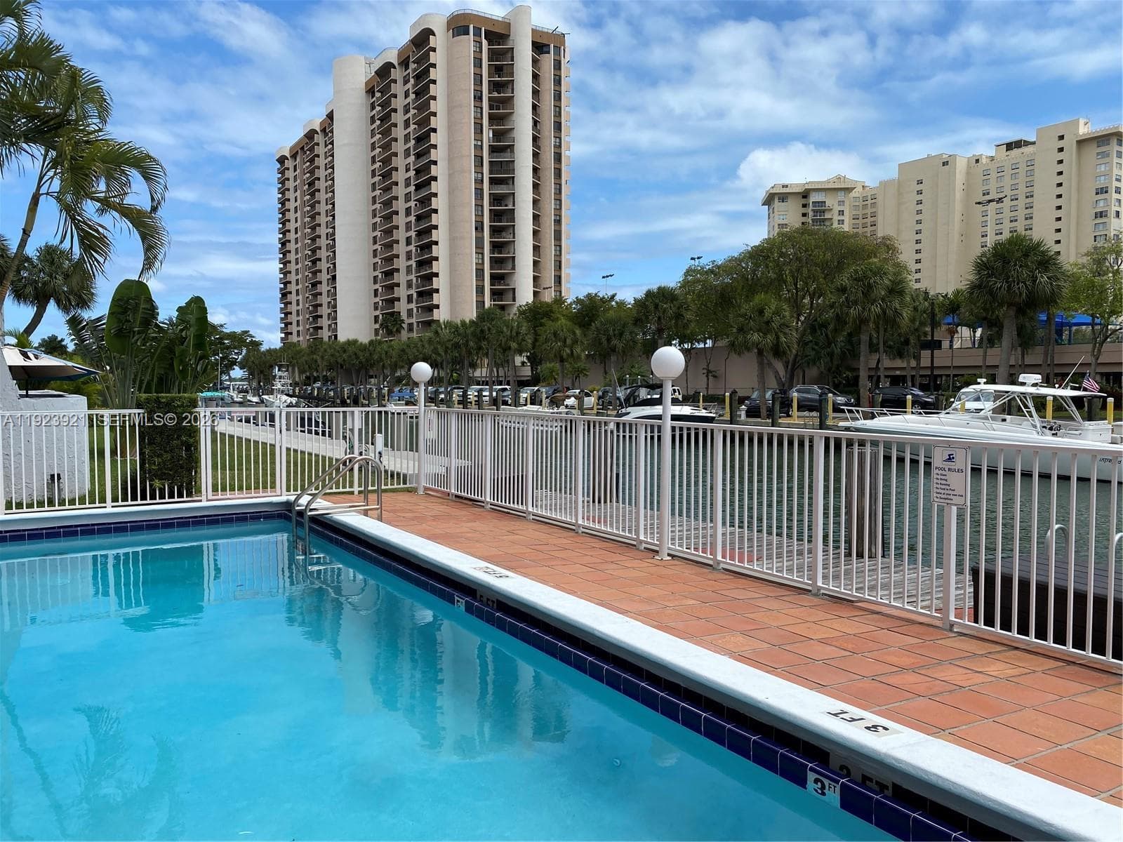 1650 NE 115th St # 405, Miami FL 33181 — 9