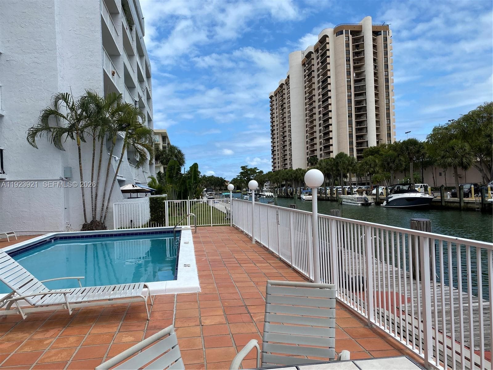 1650 NE 115th St # 405, Miami FL 33181 — 29
