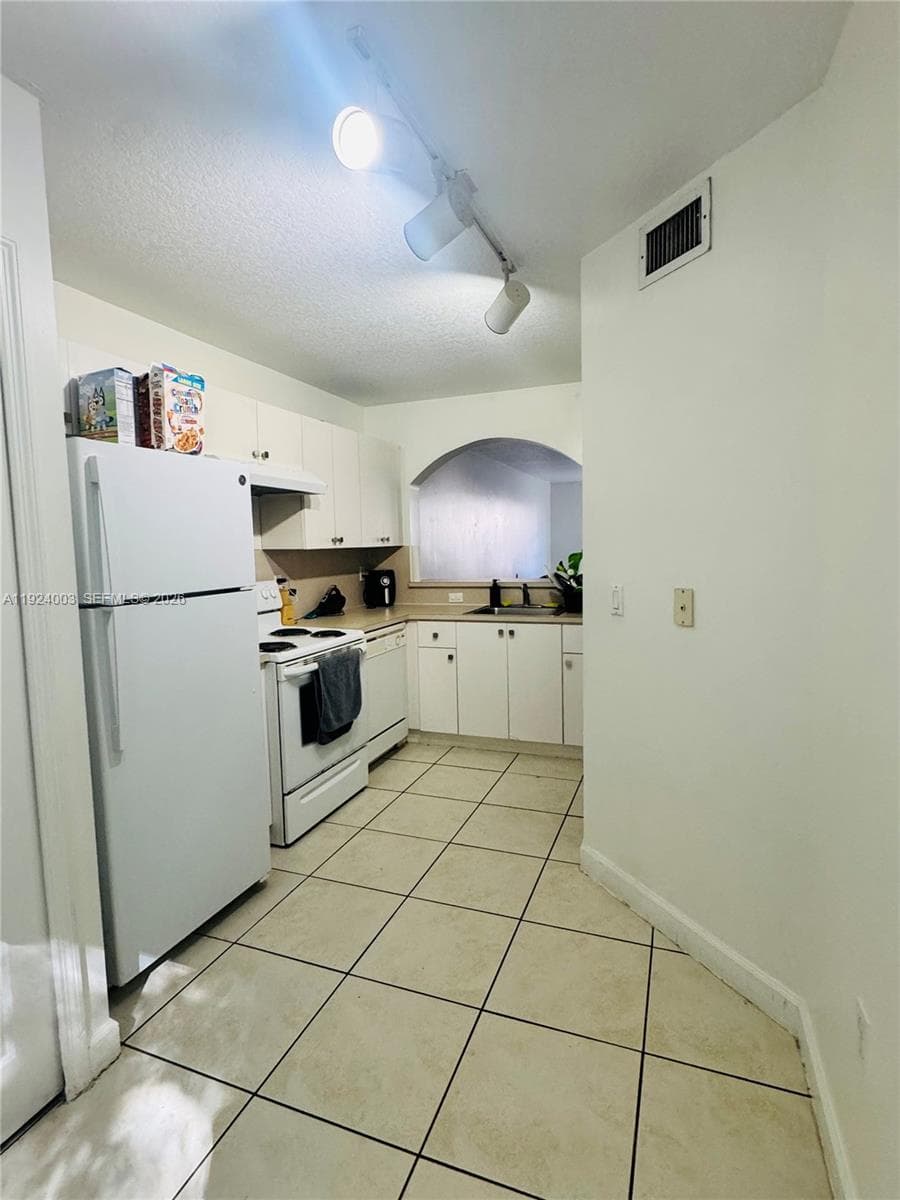 1260 SE 31st Ct # 34, Homestead FL 33035 — 15