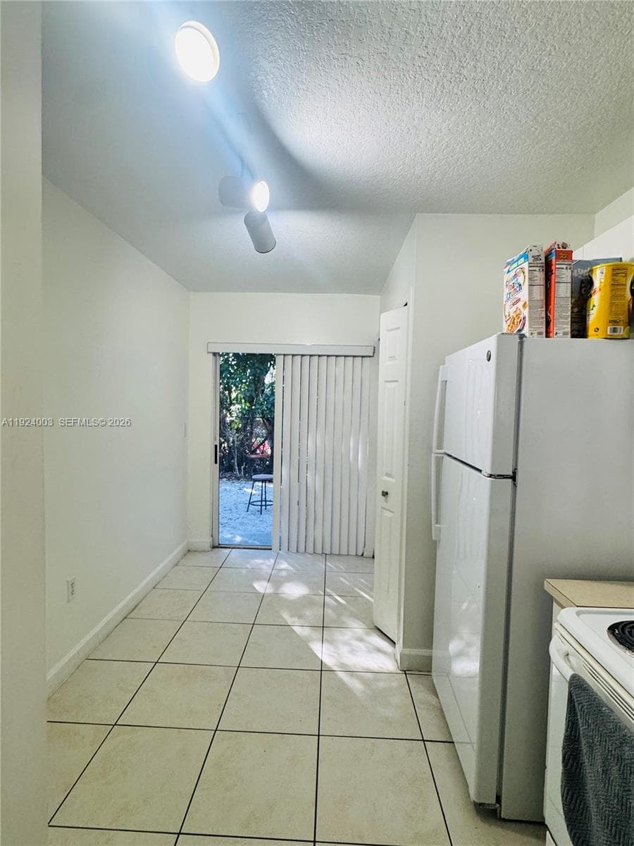 1260 SE 31st Ct # 34, Homestead FL 33035 — 11