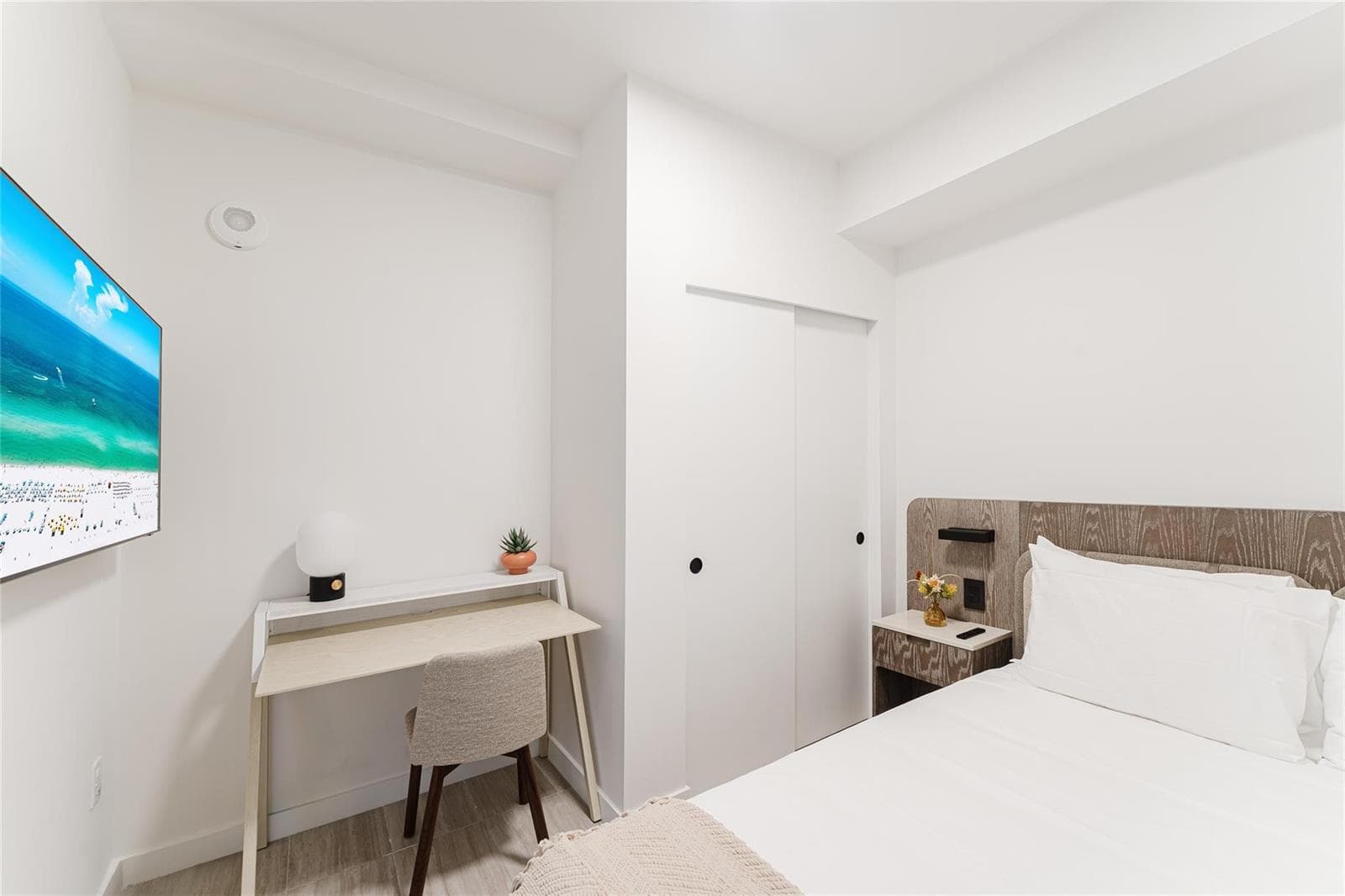 580 72nd Street # 1413, Miami Beach FL 33141 — 14