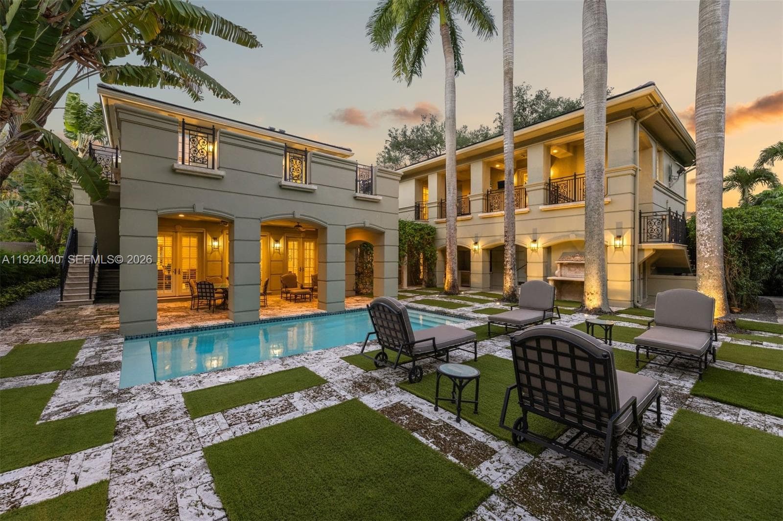 3460 S Moorings Way, Miami FL 33133 — 22