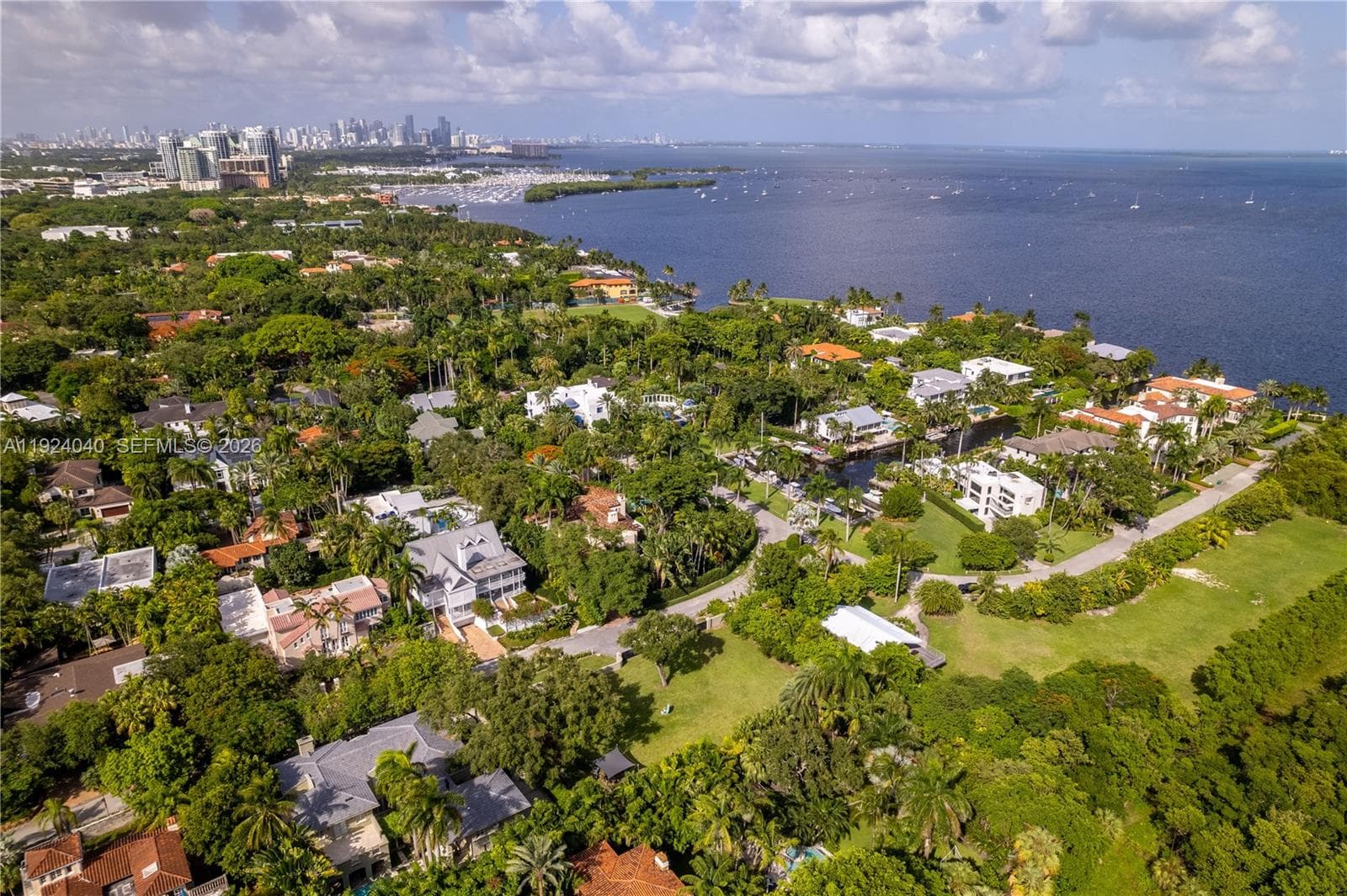 3460 S Moorings Way, Miami FL 33133 — 28