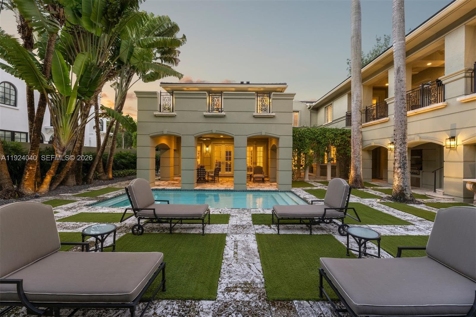 3460 S Moorings Way, Miami FL 33133 — 24