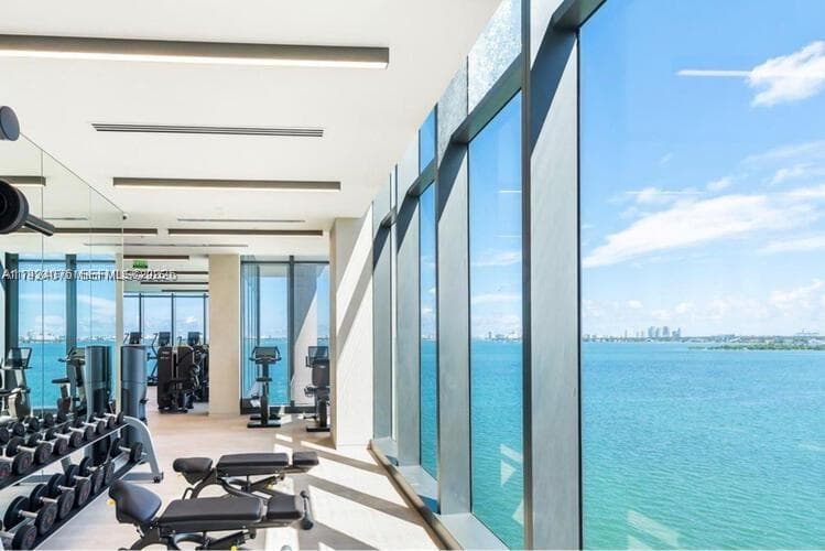 3131 NE 7th Ave # 2805, Miami FL 33137 — 28
