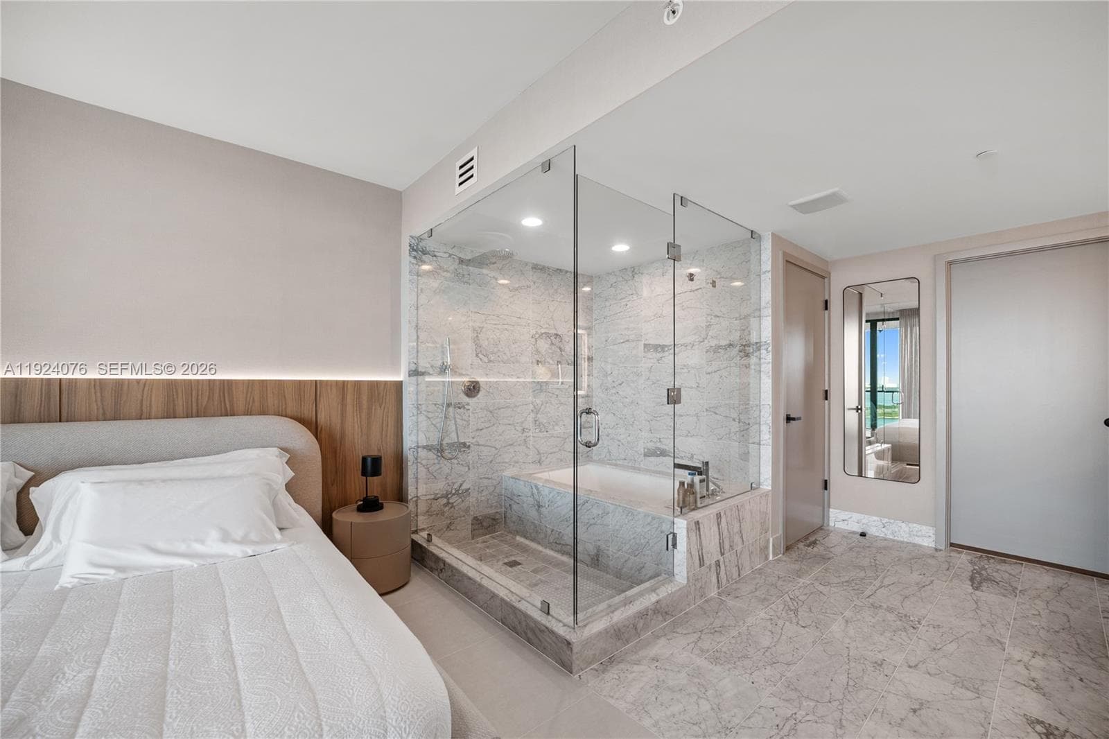 3131 NE 7th Ave # 2805, Miami FL 33137 — 14