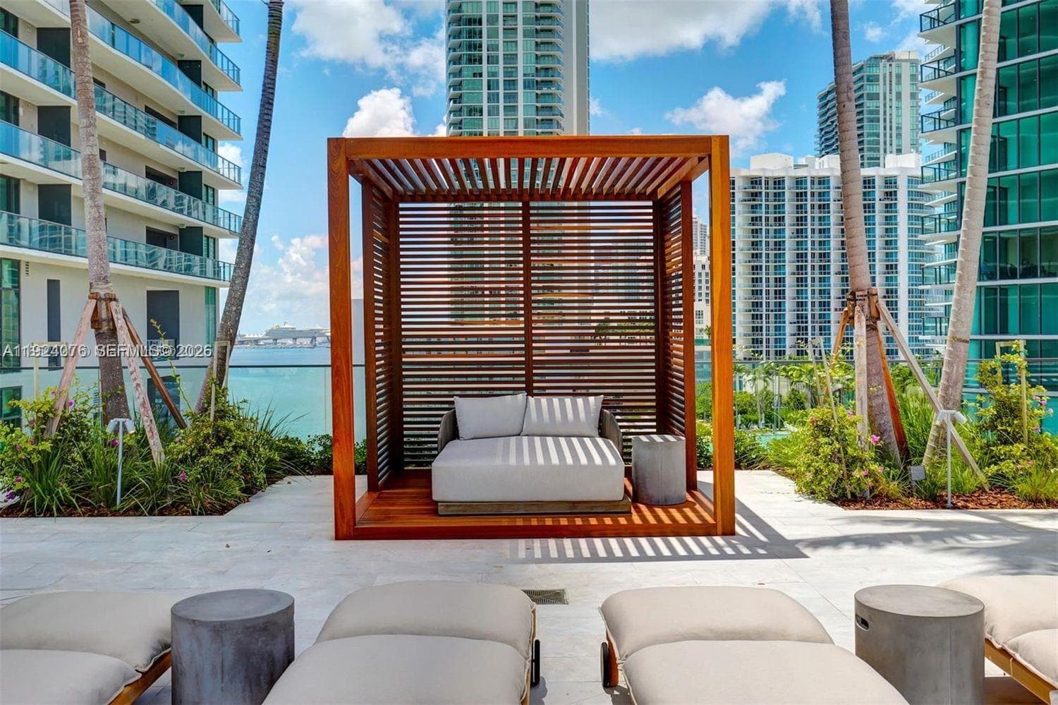 3131 NE 7th Ave # 2805, Miami FL 33137 — 37