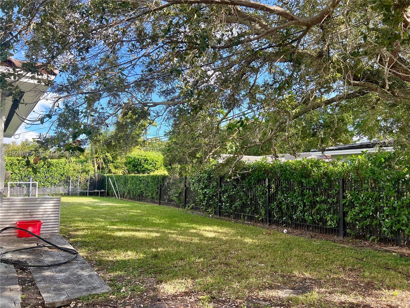 1558 Sevilla Ave, Coral Gables FL 33134 — 39