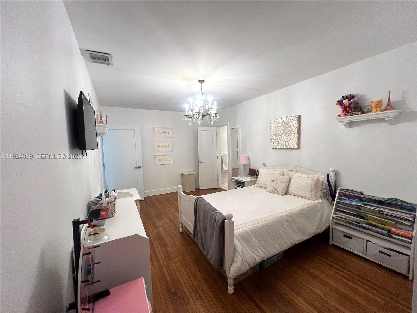 1558 Sevilla Ave, Coral Gables FL 33134 — 21
