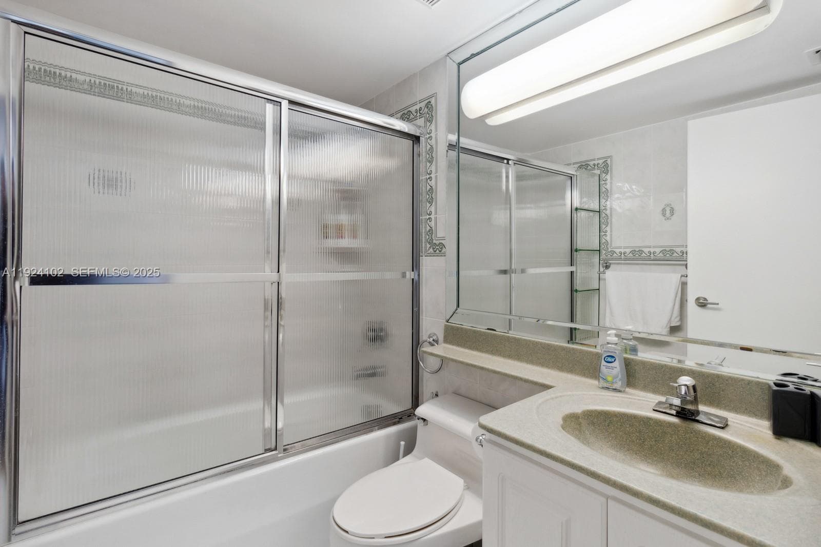 6767 Collins Ave # 909, Miami Beach FL 33141 — 12