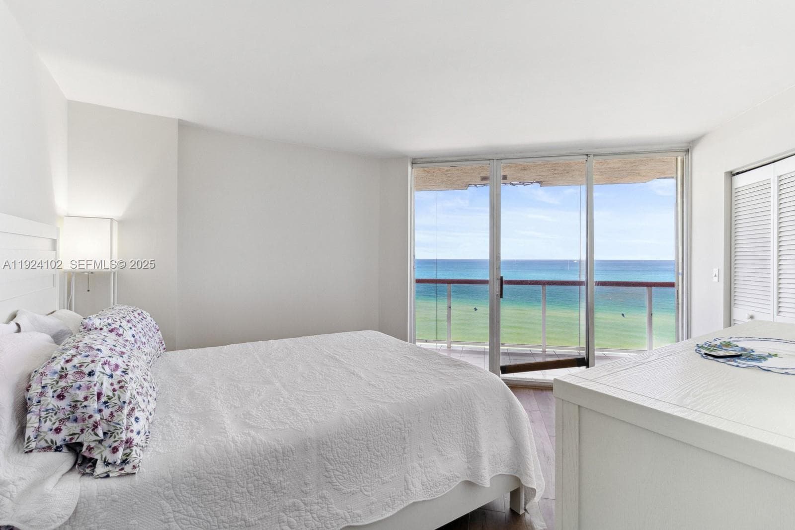 6767 Collins Ave # 909, Miami Beach FL 33141 — 10