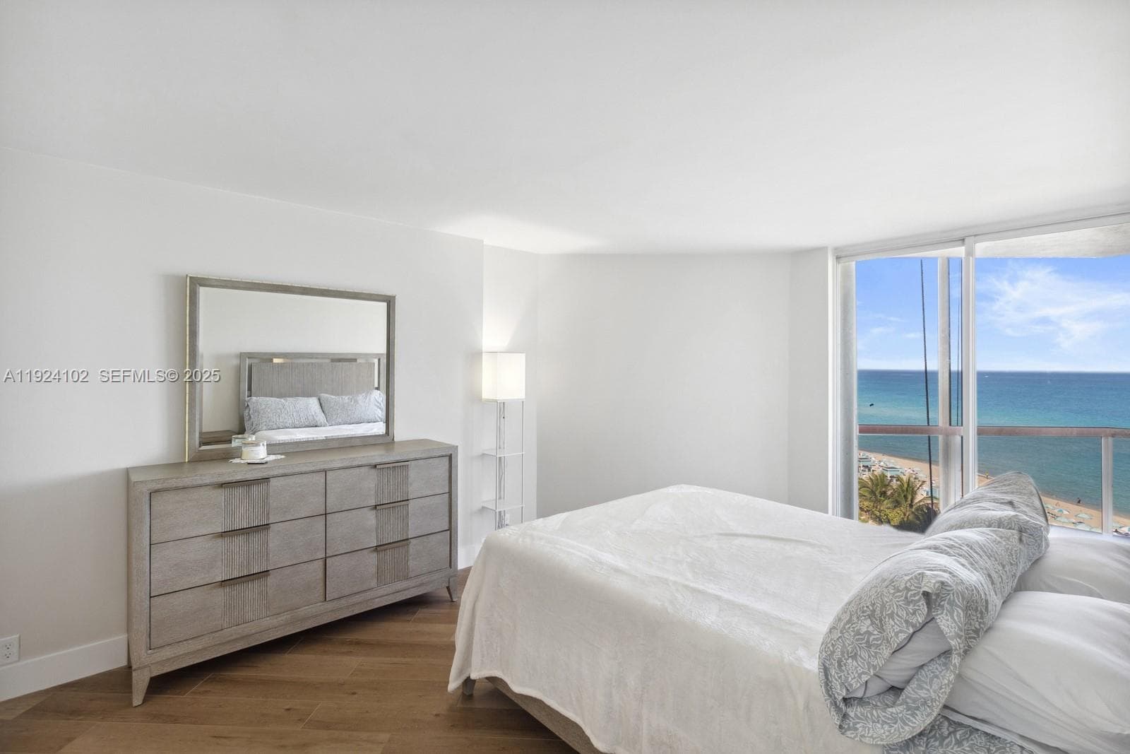 6767 Collins Ave # 909, Miami Beach FL 33141 — 15