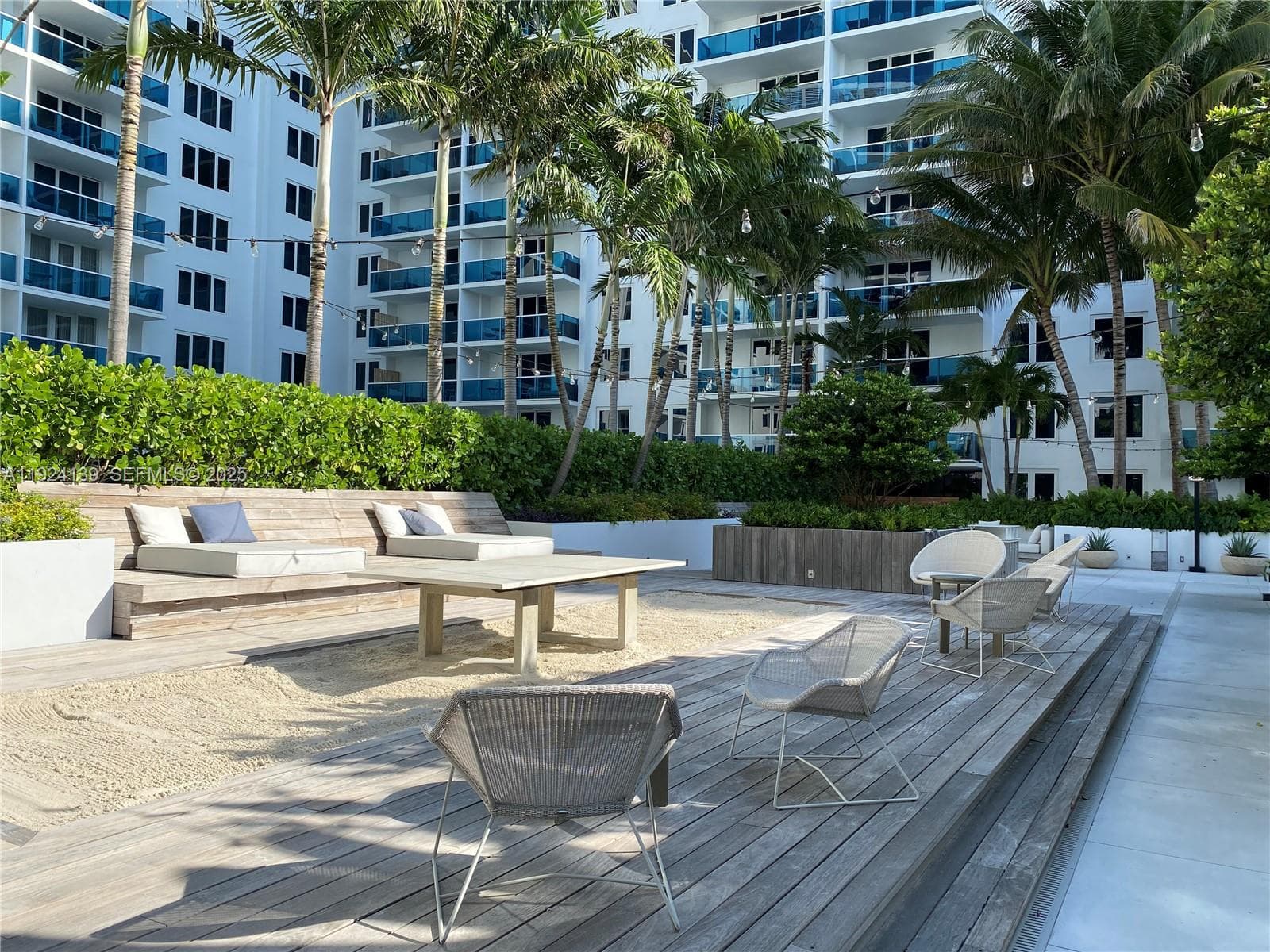 2301 Collins Ave # 636, Miami Beach FL 33139 — 27