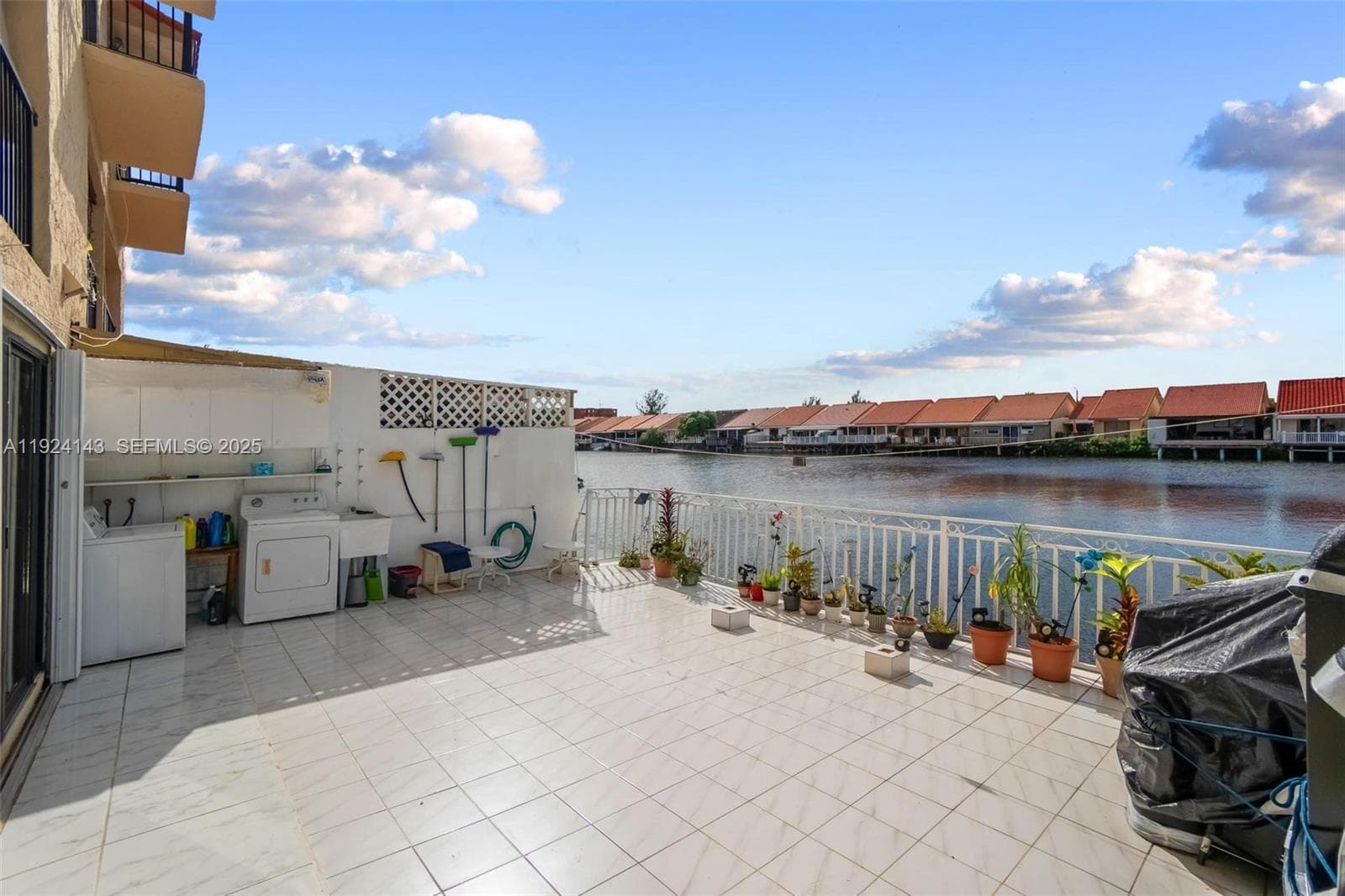 5530 W 26th Ct # 102, Hialeah FL 33016 — 41
