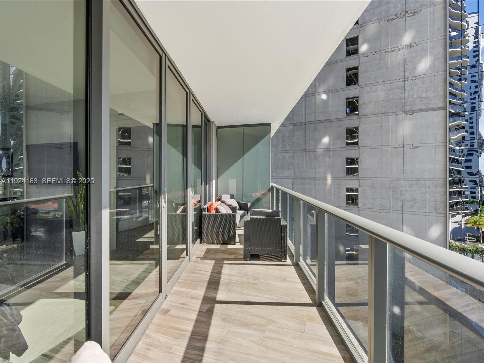 801 S Miami Ave # 1603, Miami FL 33130 — 25
