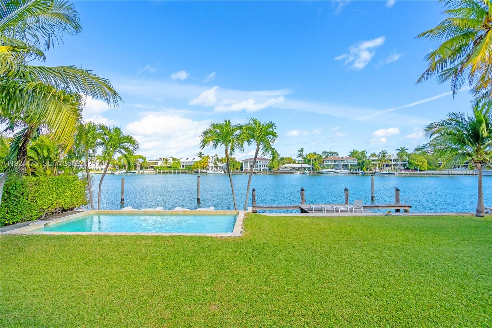 591 N Mashta Dr, Key Biscayne FL 33149 — 27