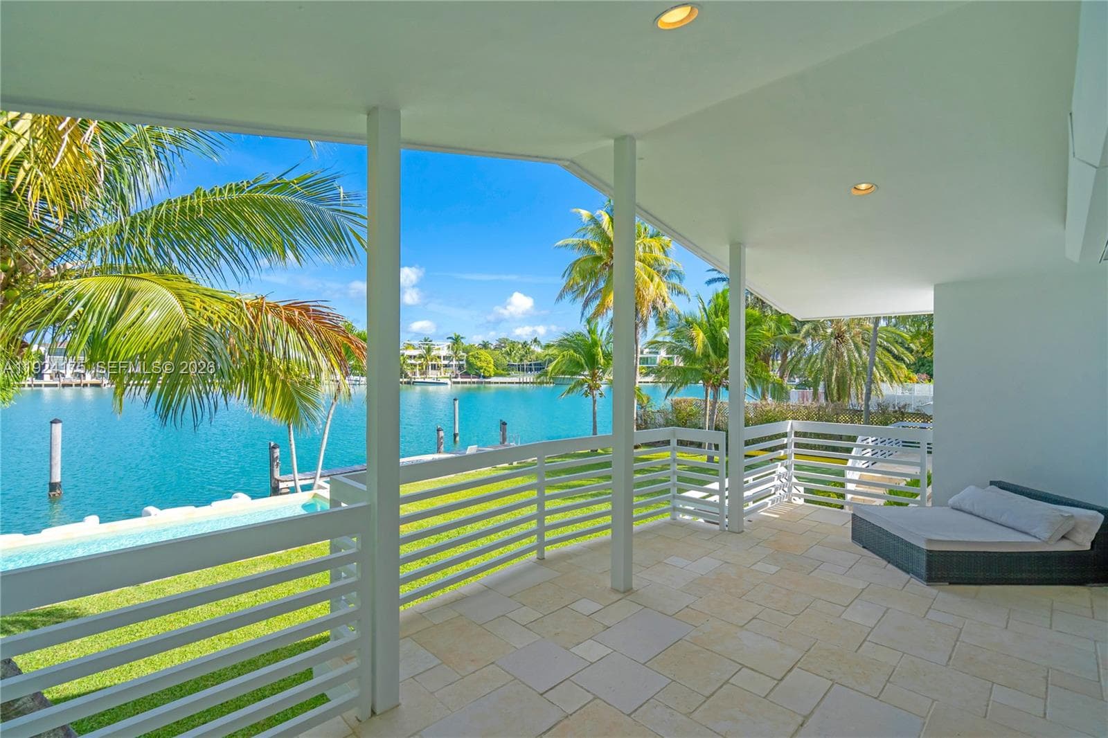 591 N Mashta Dr, Key Biscayne FL 33149 — 34