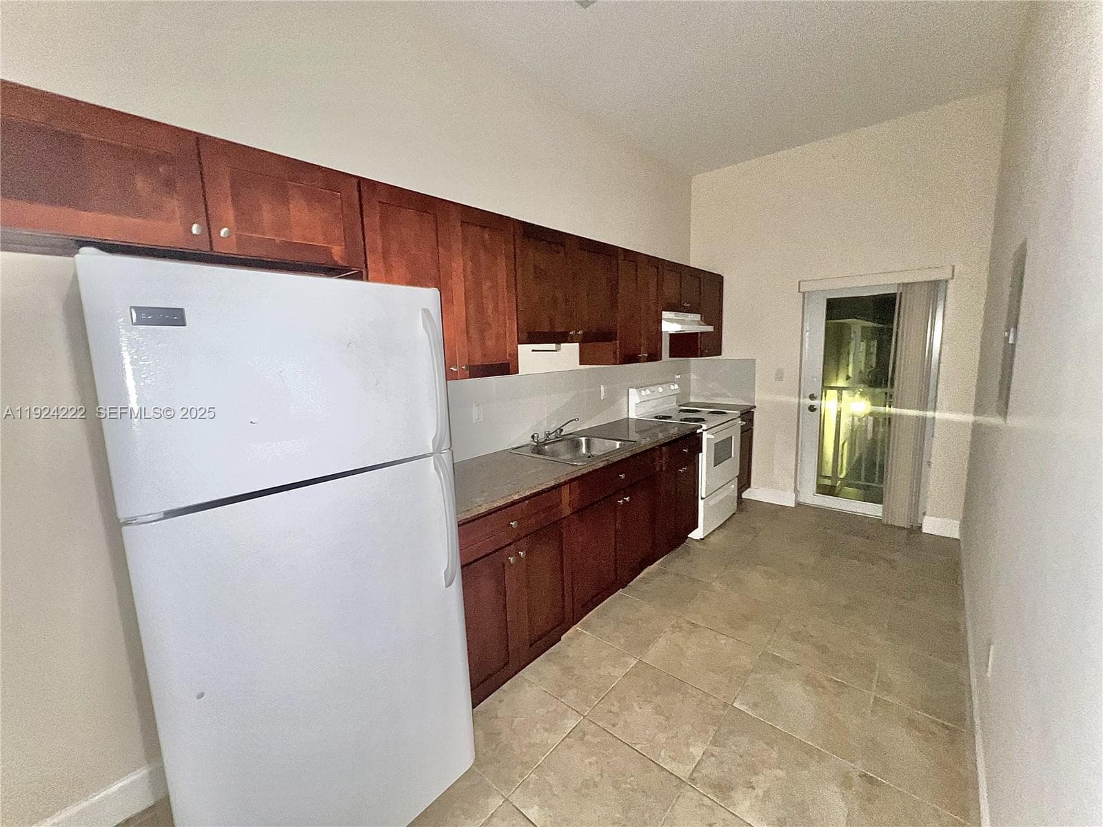 1253 SW 2nd St # 209, Miami FL 33135 — 7