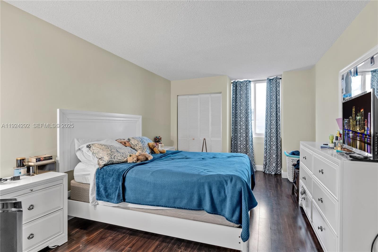 850 N Miami Ave # 408, Miami FL 33136 — 28