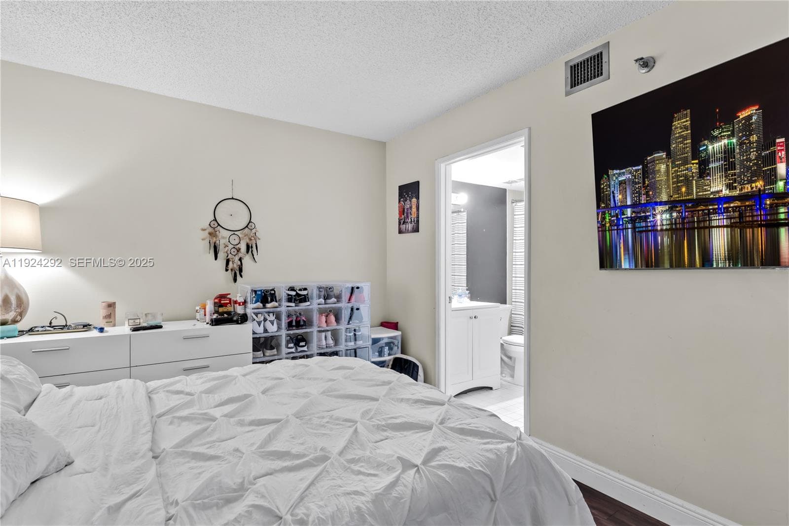 850 N Miami Ave # 408, Miami FL 33136 — 34