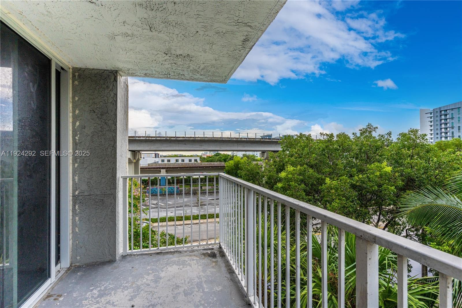 850 N Miami Ave # 408, Miami FL 33136 — 11