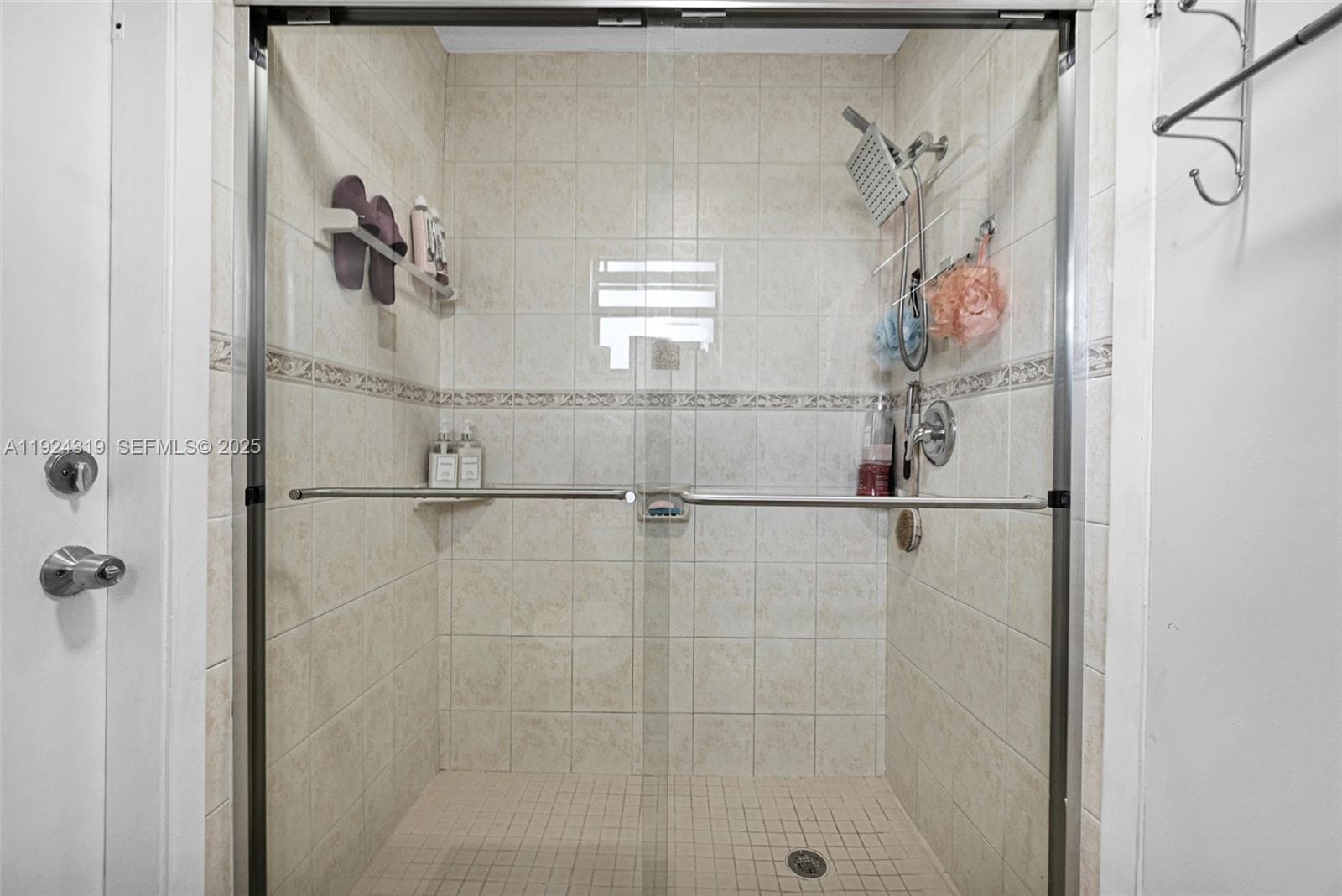 31 NW 133rd Pl, Miami FL 33182 — 17