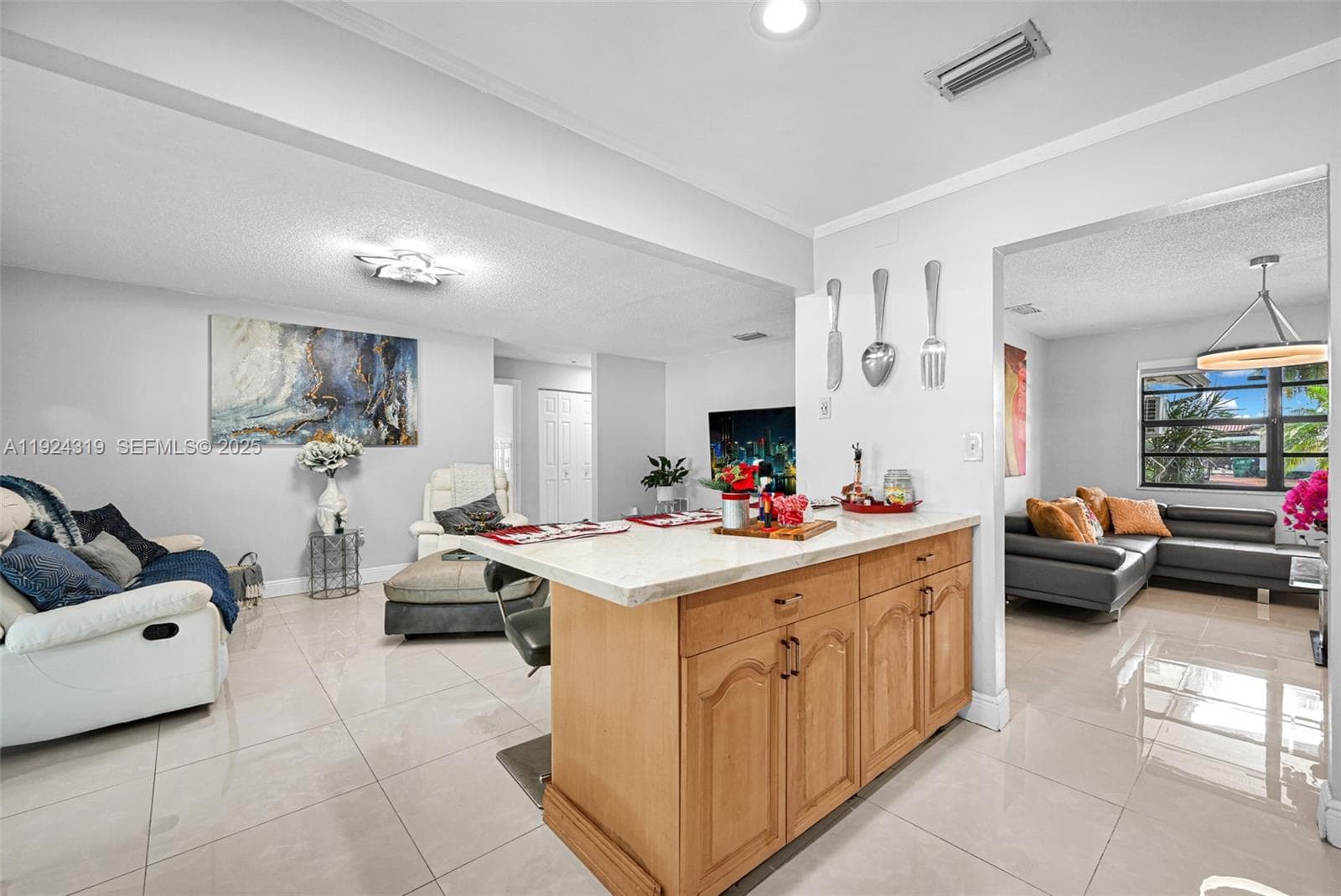 31 NW 133rd Pl, Miami FL 33182 — 12