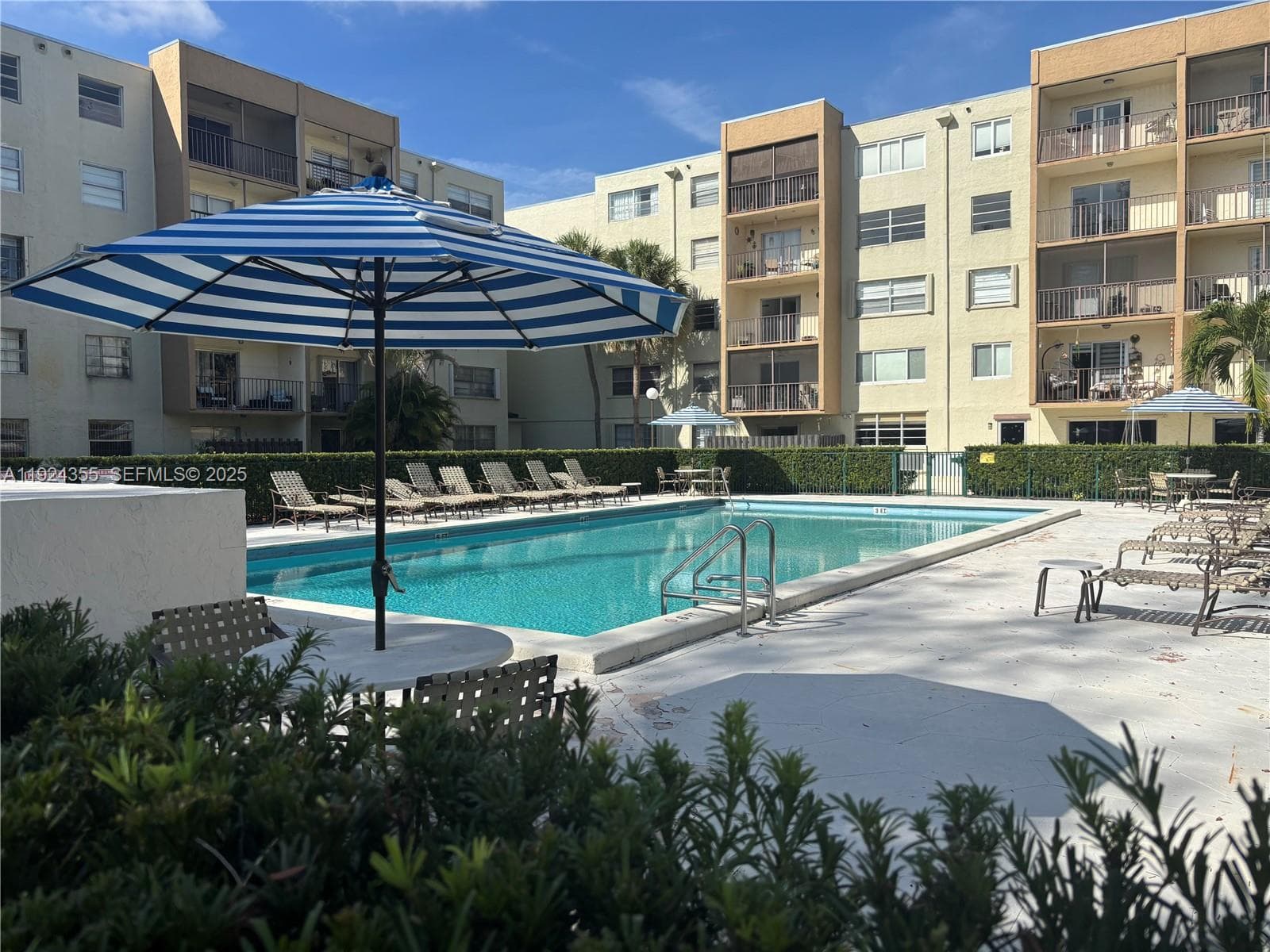 14250 SW 62nd St # 520, Miami FL 33183 — 23