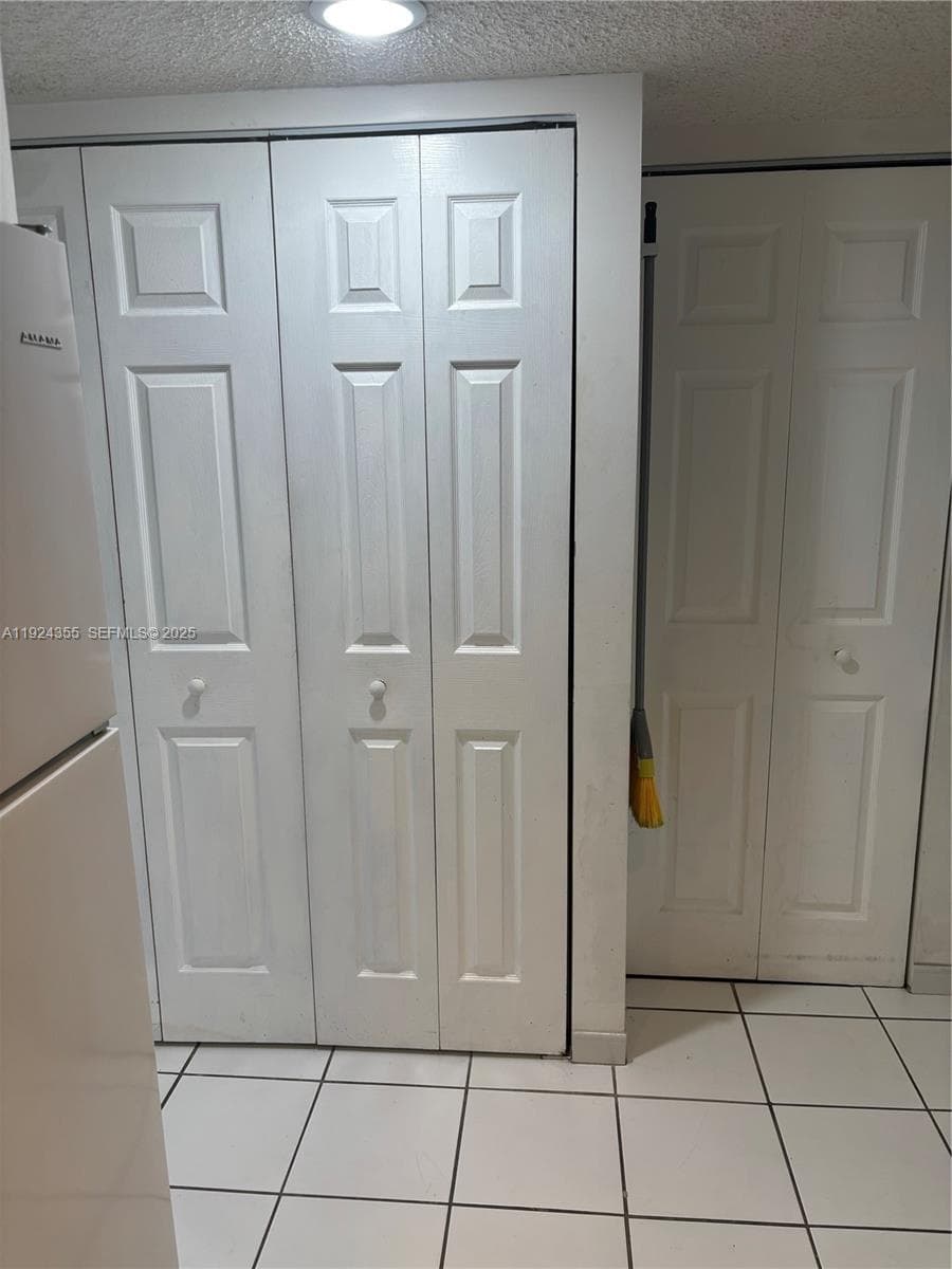 14250 SW 62nd St # 520, Miami FL 33183 — 17