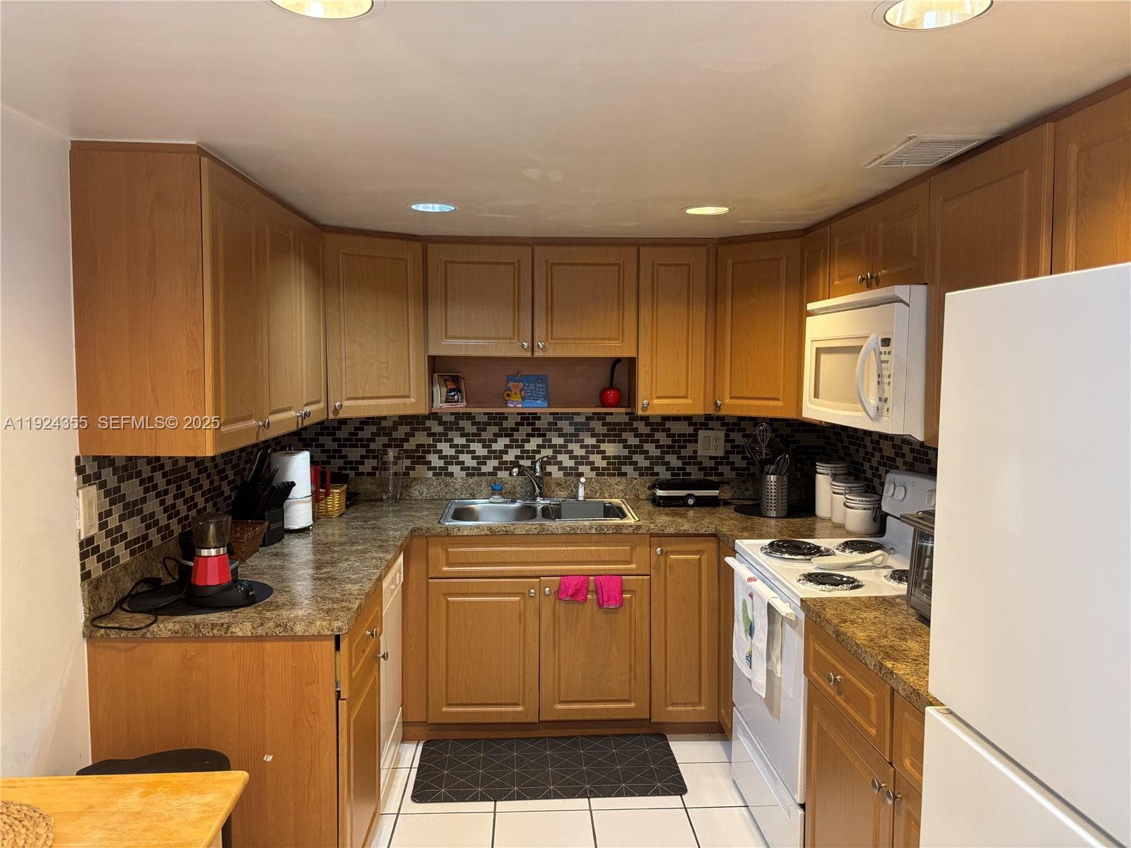 14250 SW 62nd St # 520, Miami FL 33183 — 5