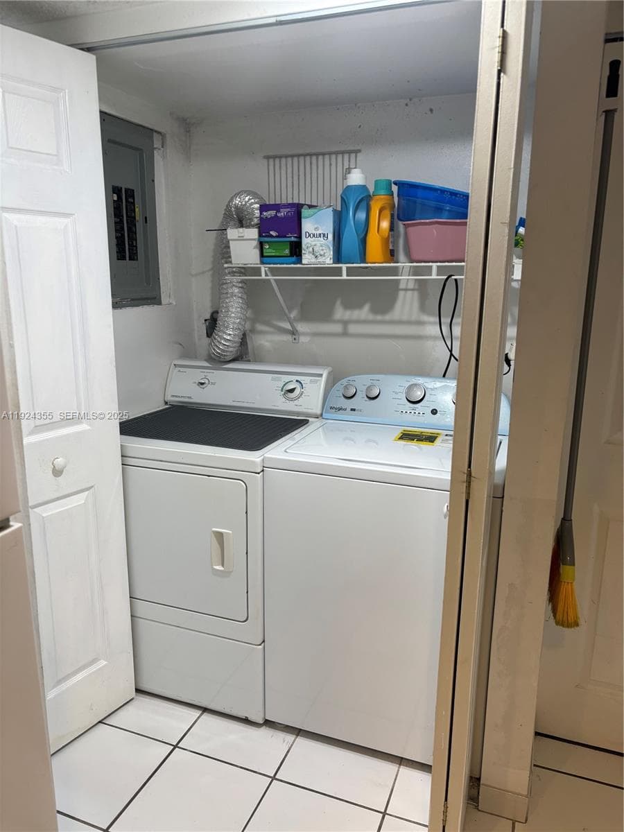 14250 SW 62nd St # 520, Miami FL 33183 — 18