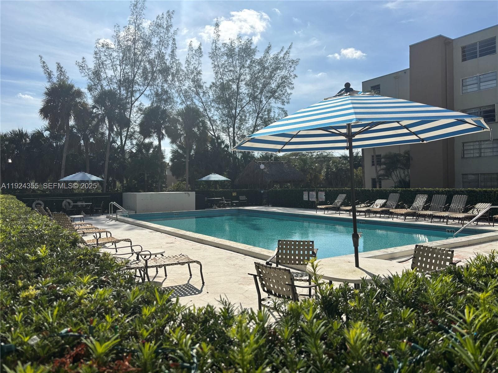 14250 SW 62nd St # 520, Miami FL 33183 — 25