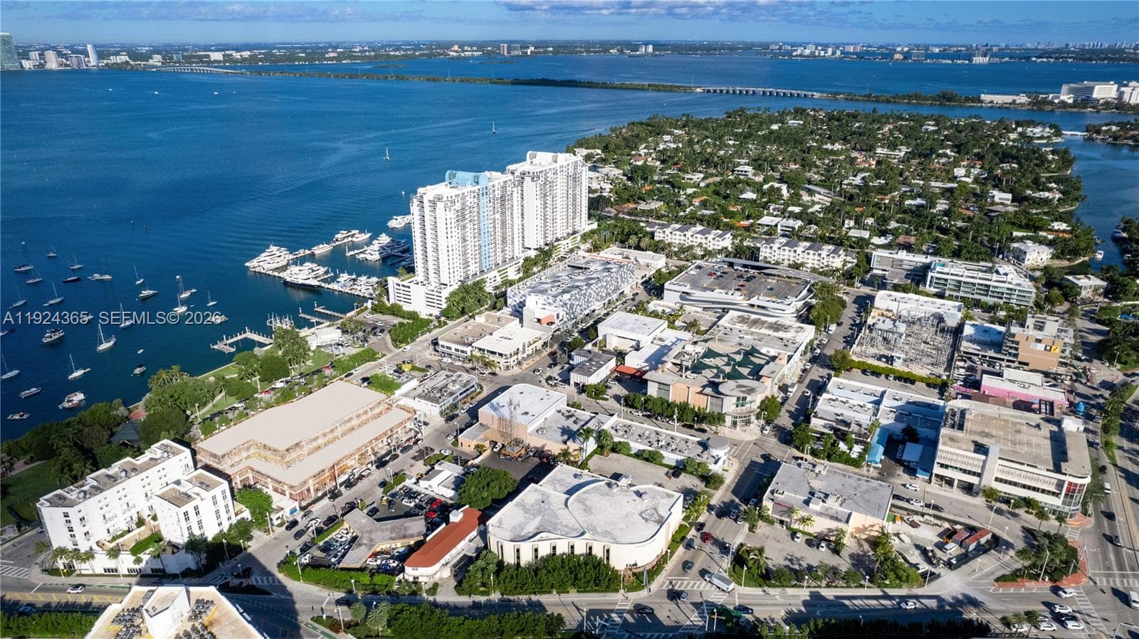 1800 Sunset Harbour Dr # 803, Miami Beach FL 33139 — 34