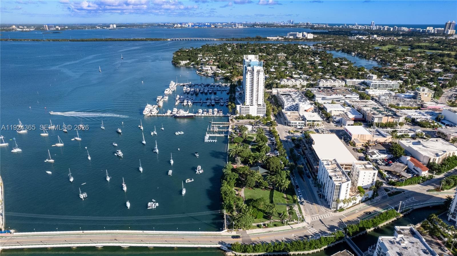 1800 Sunset Harbour Dr # 803, Miami Beach FL 33139 — 33