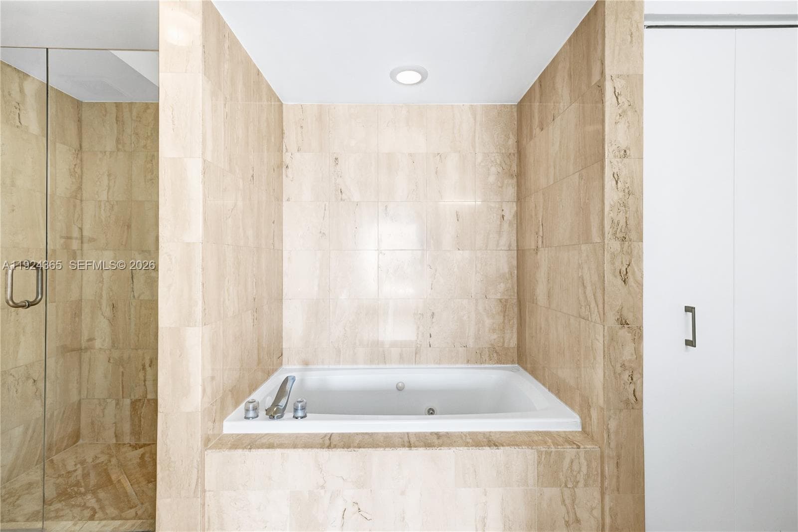 1800 Sunset Harbour Dr # 803, Miami Beach FL 33139 — 25