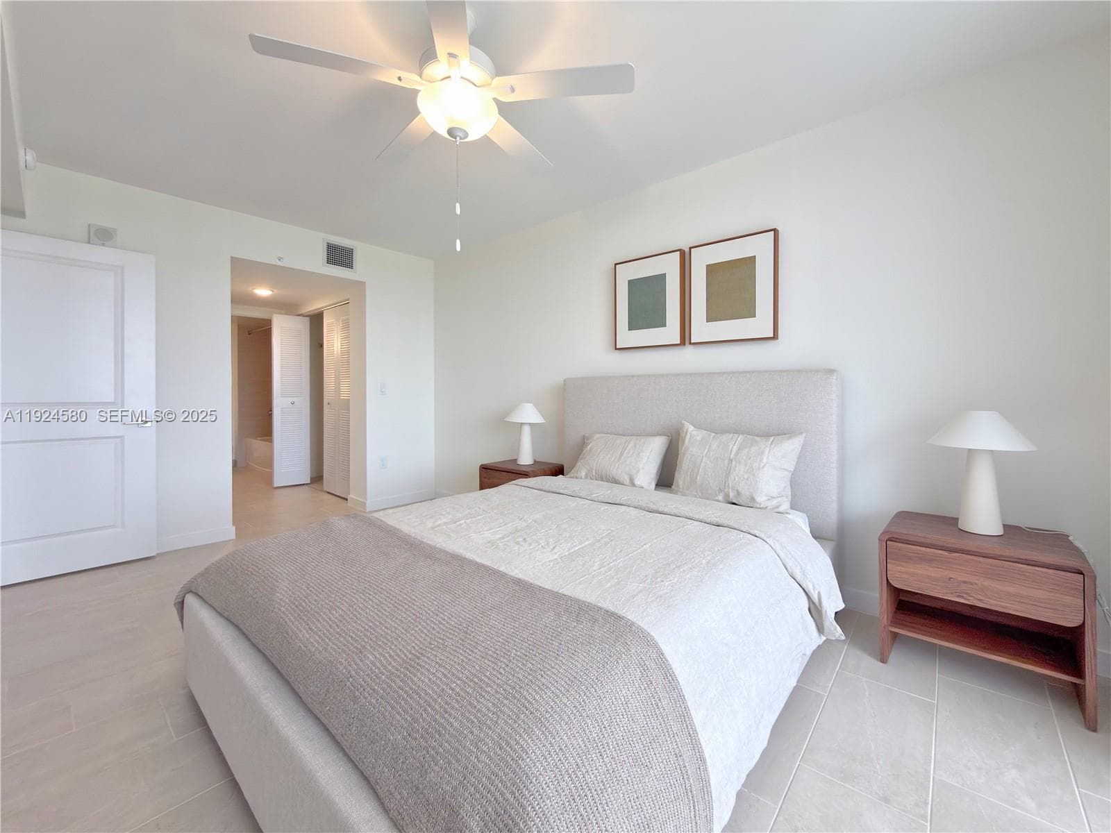 11239 NW 4th Ter, Sweetwater FL 33172 — 11