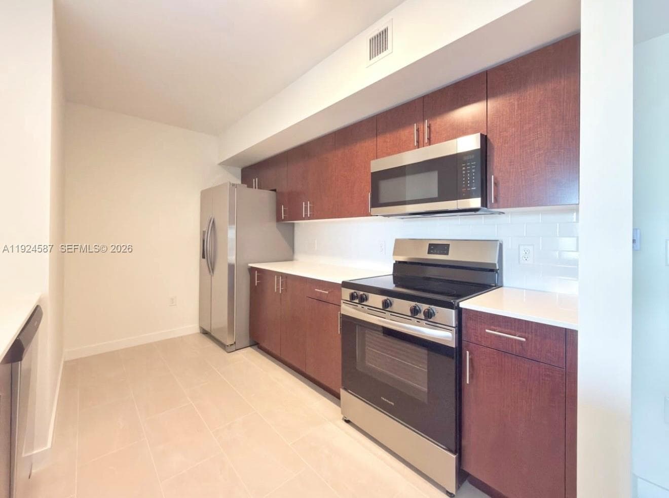 11239 NW 4th Ter # 205, Sweetwater FL 33172 — 1